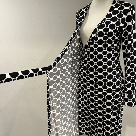 Elegant Black and White Polka Dot Dress - Picture 8 of 14